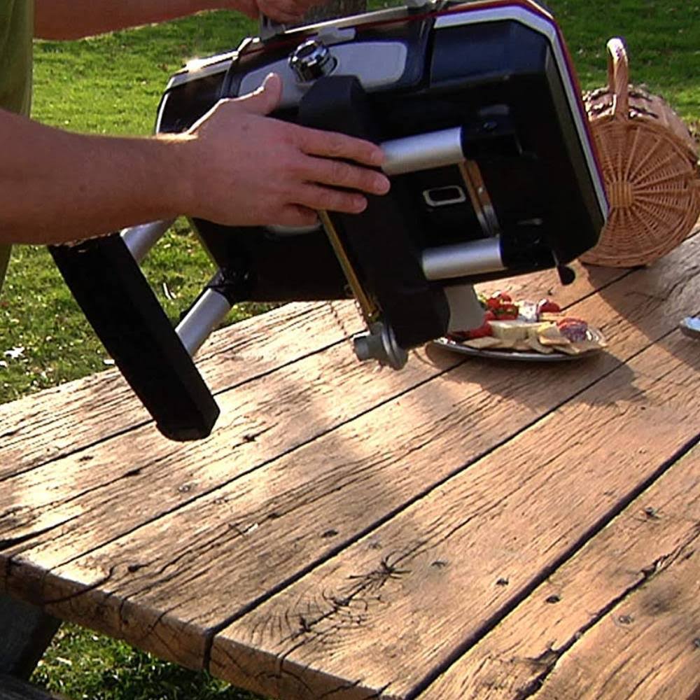 Portable Tabletop Gas Grill Red R367