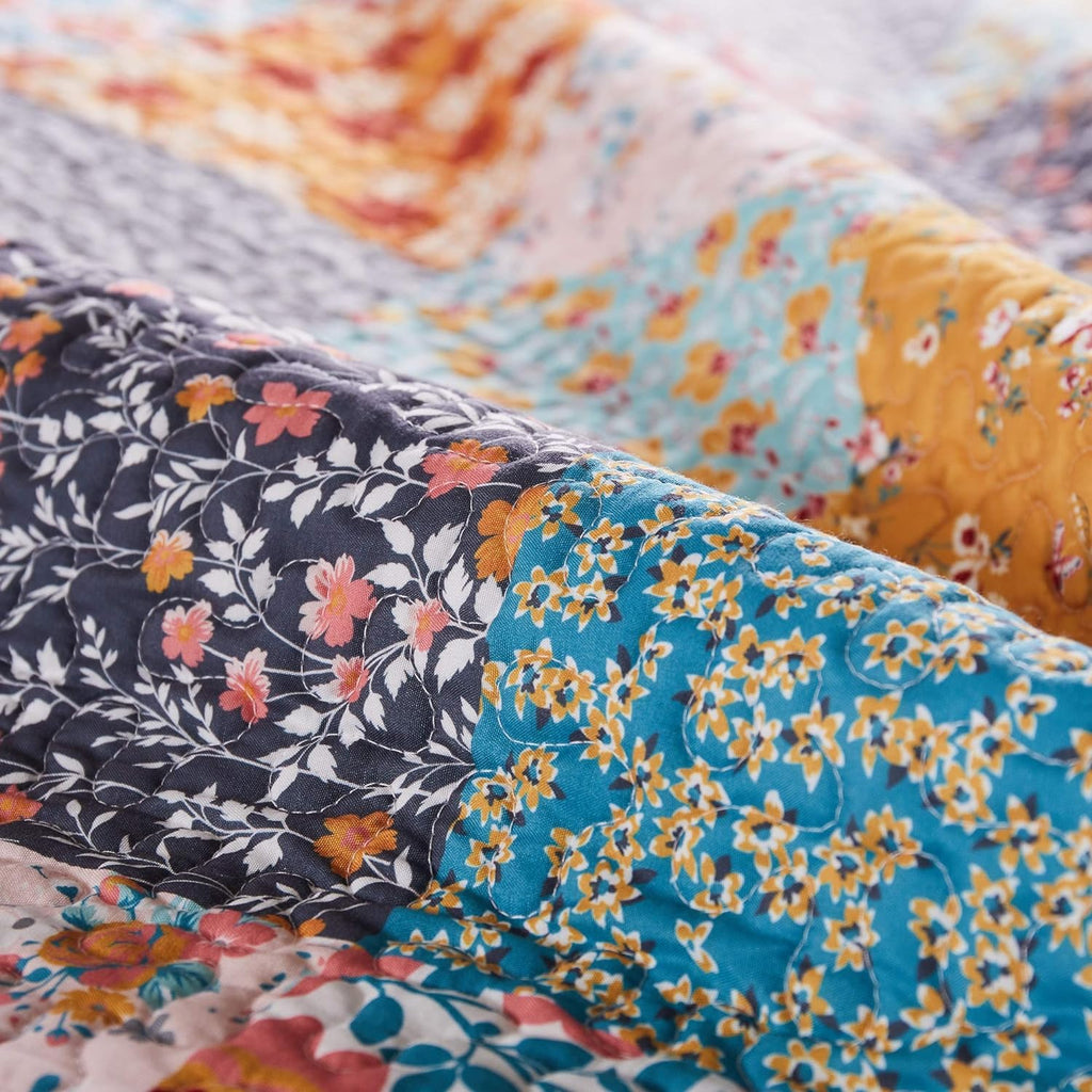 Calico Throw Blanket S513