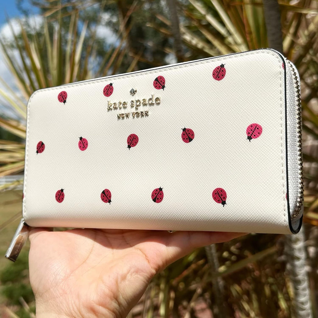 Cream Multi Continental Wallet P7500