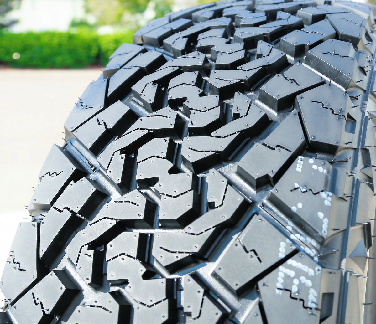 Extreme Terrain Tires 265/70R17 115S Set of 4 K43115