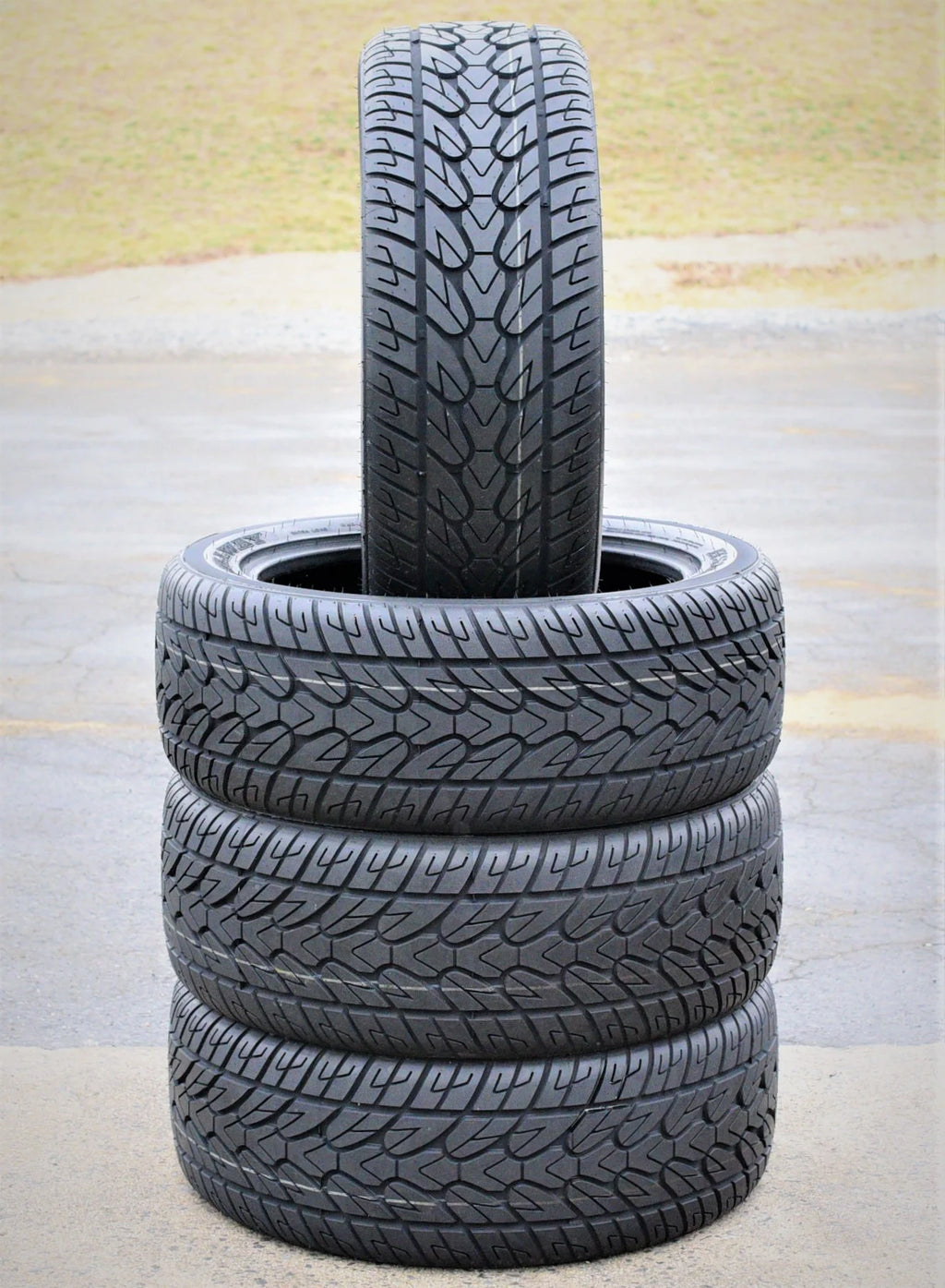 285/45R22 114V XL A/S Performance Tire H944284