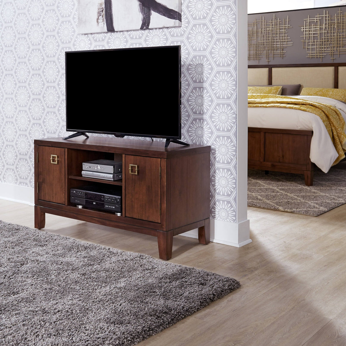 Entertainment Stand F284380
