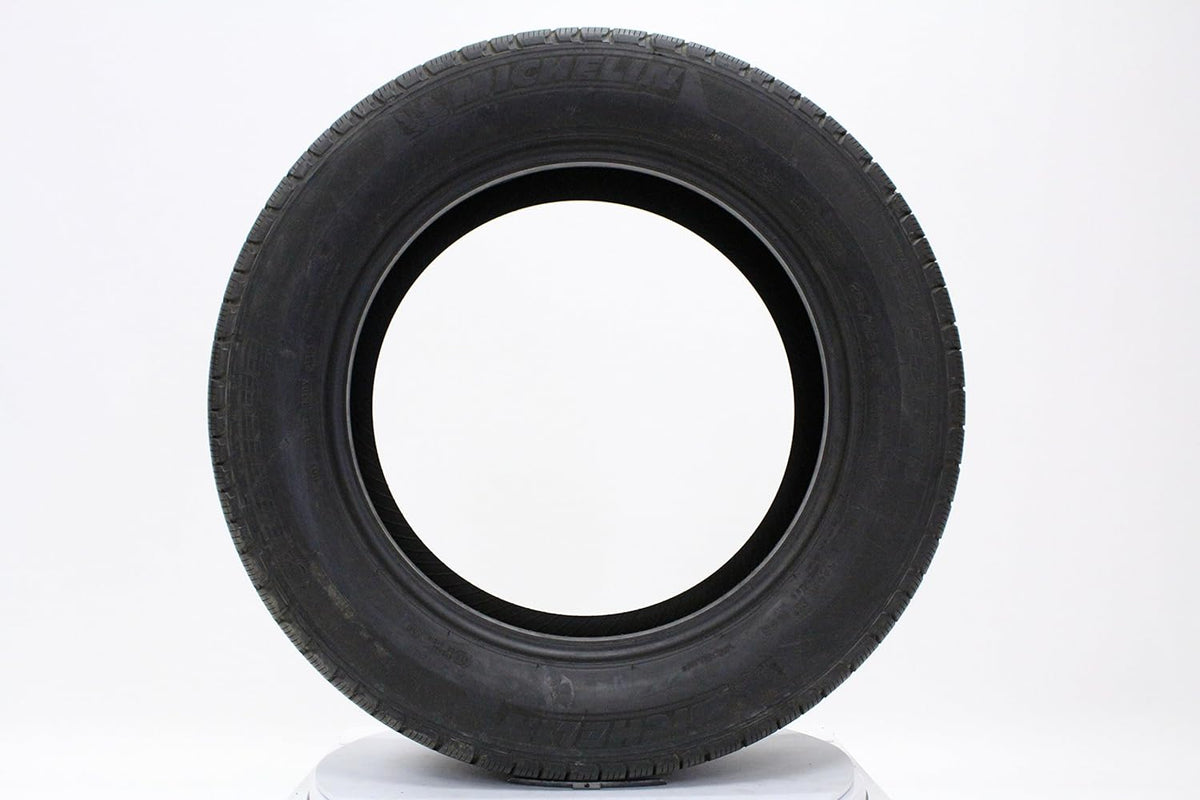 235/65R17 104V All Season Radial Car Tire S42924