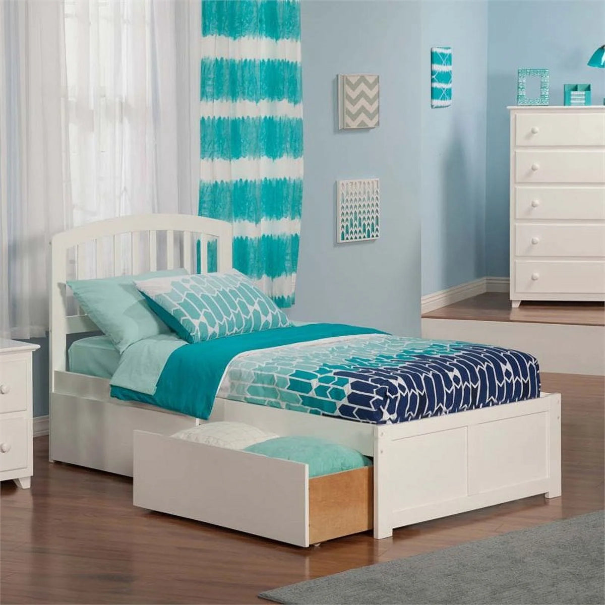 White Hardwood Storage Platform Bed C1359