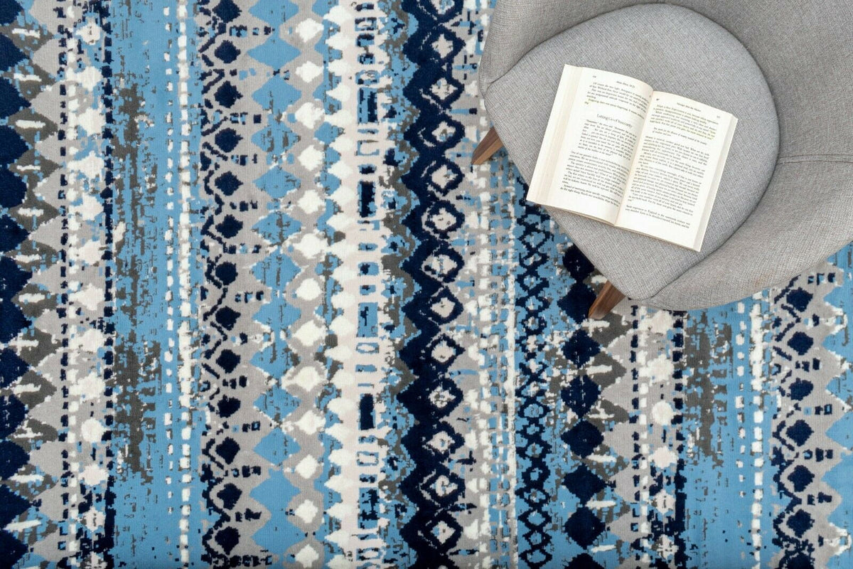 Light Blue Geometric Pattern Rug K758