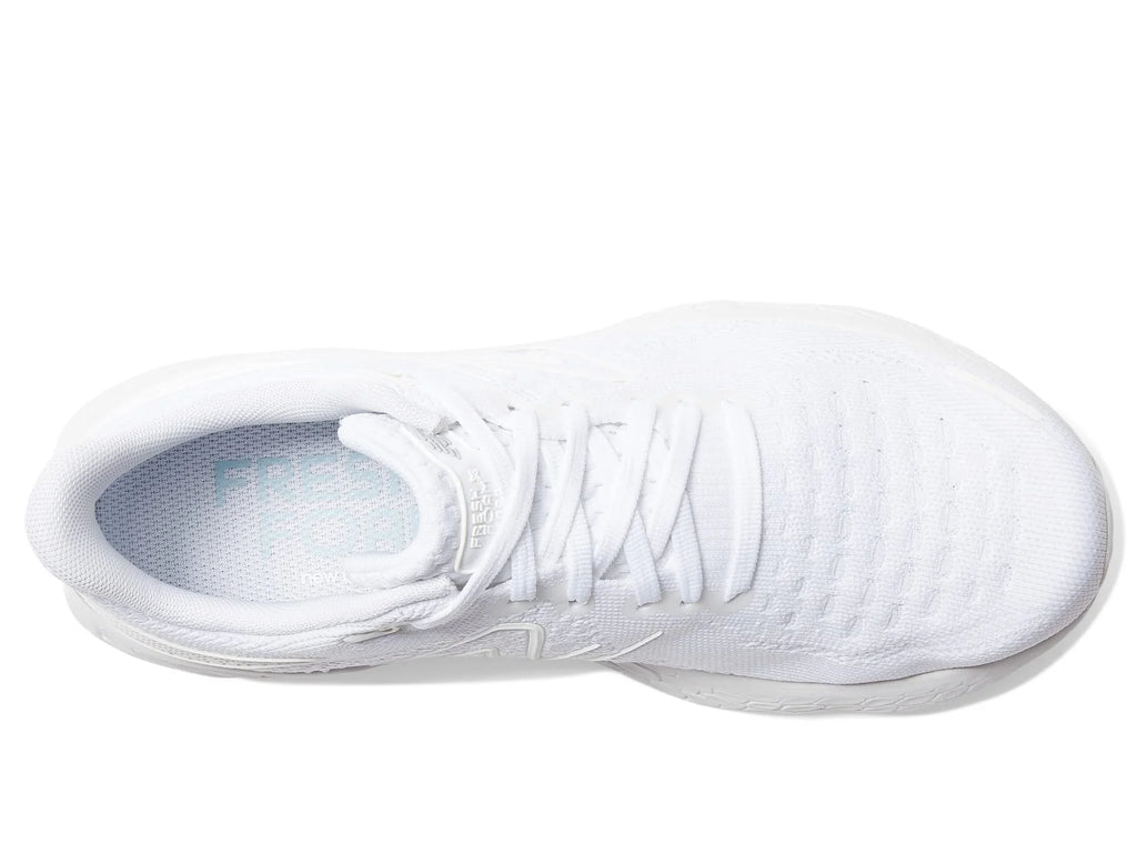 White/Arctic Fox Running Shoe D71355