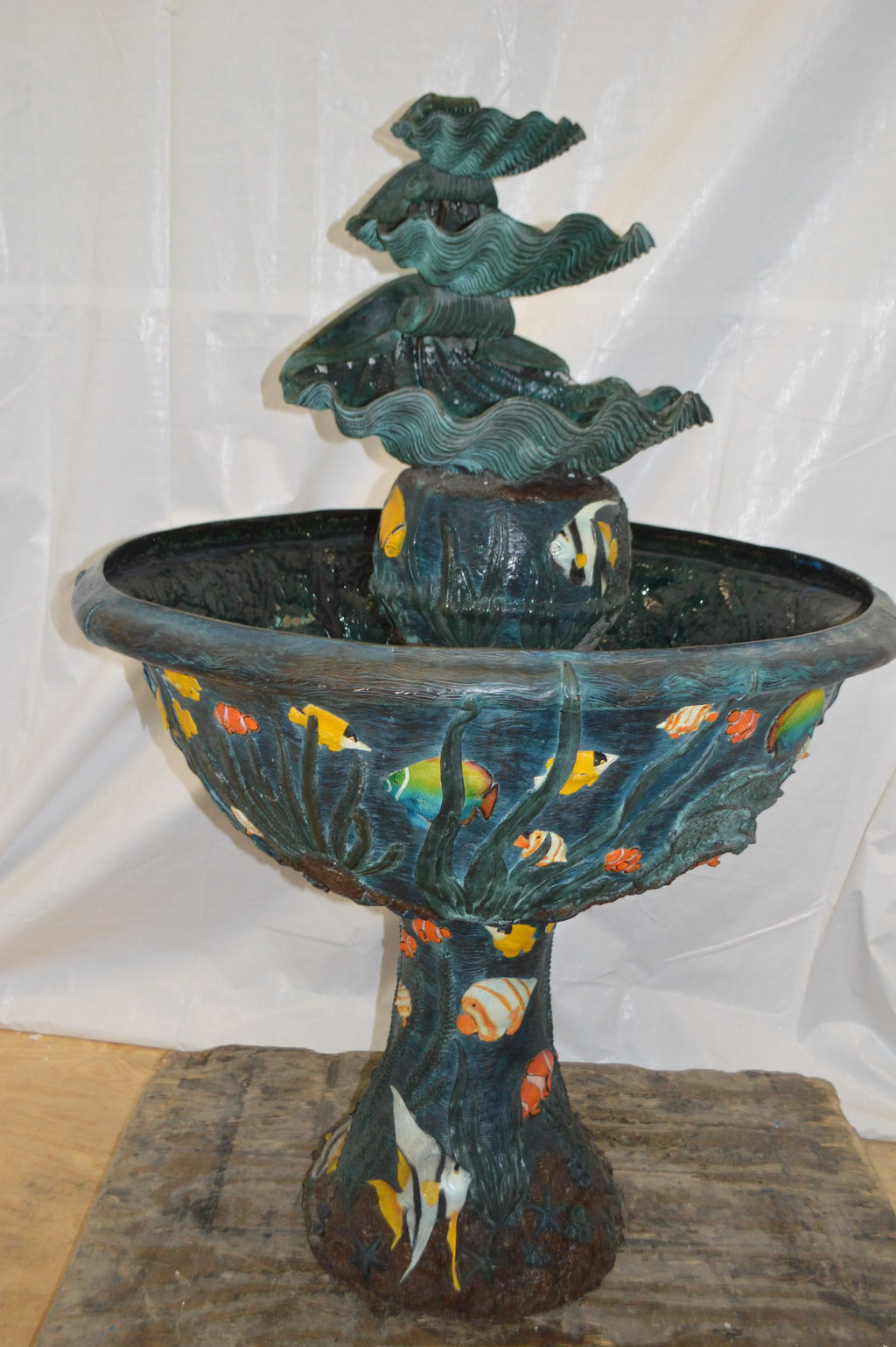 Bronze Fountain with three steps shells T703