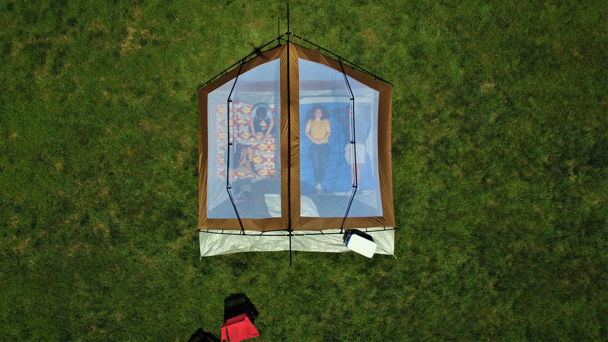 12-Person Cabin Tent R8931