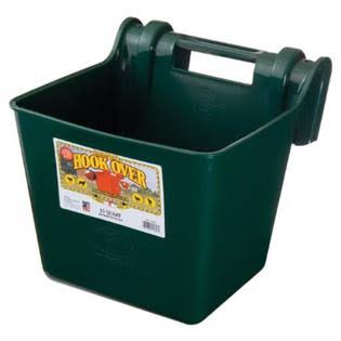 Green 15-Quart Portable Hook Over Feeder P773