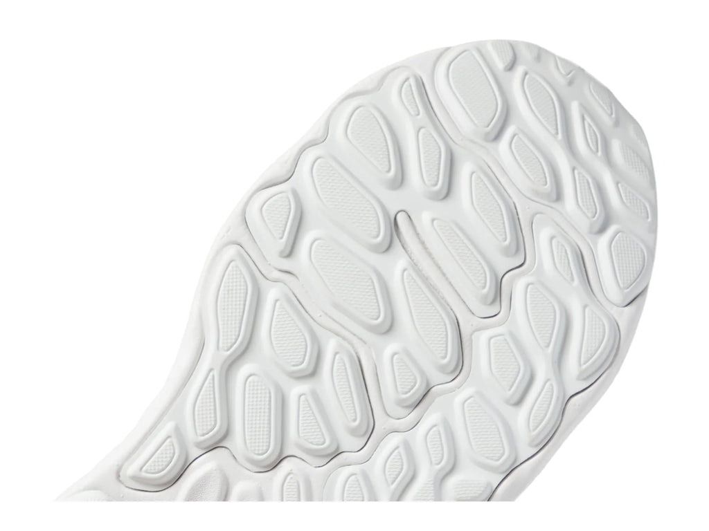 White/Arctic Fox Running Shoe D71355