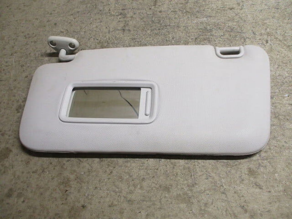 LH Driver Sunvisor Sun Visor with Mirror R842