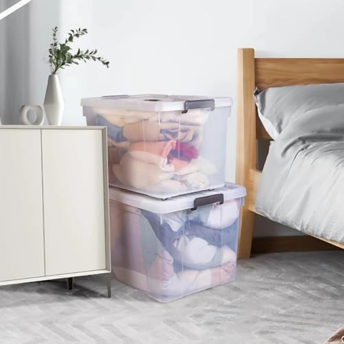 100 Quart 4-Pack Clear Plastic Storage Bins with Lids V53370