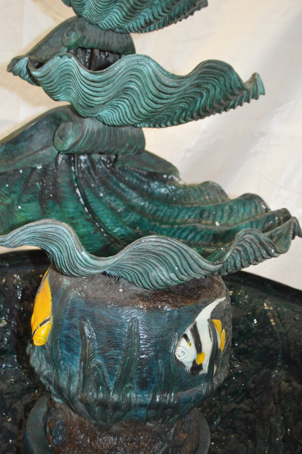 Bronze Fountain with three steps shells T703